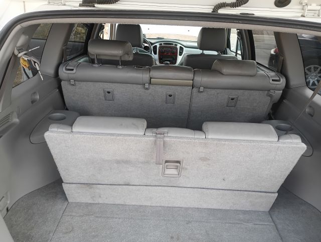 2006 HIGHLANDER LTD AWD (17).jpg